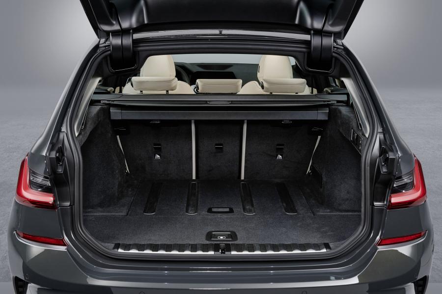 Багажник BMW 330i Touring M Sport (G21) 2019 года  (WW) (фото 23 из 93)